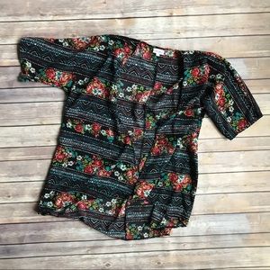 LuLaRoe Patterned Wrap Kimono